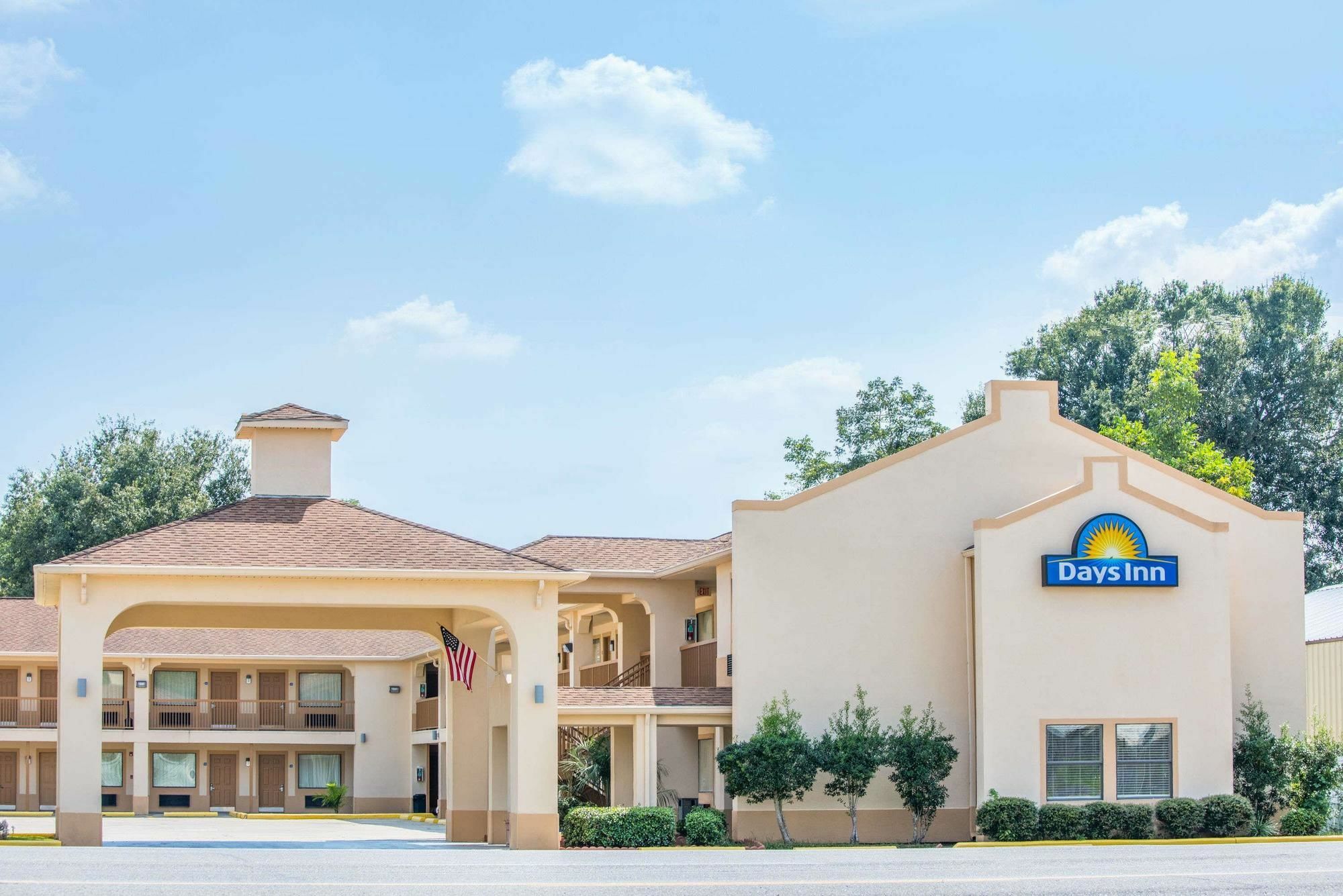 Days Inn By Wyndham Abbeville Exterior foto